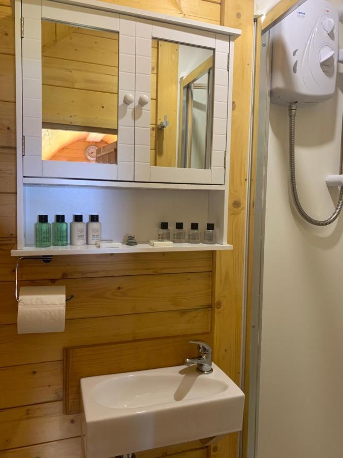 Sun Pod - Skeabost Bridge Apartman Portree Kültér fotó